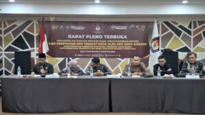 Dekati Pilkada Serentak, KPU Kota Banjar Gelar Rapat Pleno Rekapitulasi DPHP dan Daftar Pemilih Sementara