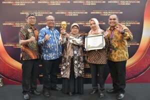 Selamat ! kota Banjar dan Pangandaran Raih Penghargaan Universal Health Coverage dari Wapres Ma’ruf Amin