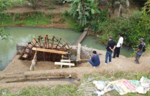Hadapi Kemarau, Warga di Ciamis Buat Kincir Air