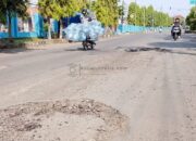 Kesepakatan Tinggal Janji, Jalan Mayjen Lili Kusumah Rusak parah dan Membahayakan pengguna jalan