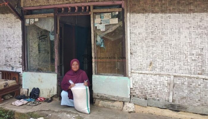 Rumah Nyaris Roboh, Keluarga Kar’an di Banjar Akan Segera Dibangunkan Rumah Baru