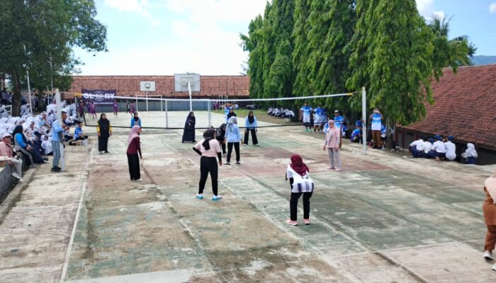 Implementasikan 7 Kebiasaan Anak Indonesia Hebat, SMPN 1 Padaherang Gelar Kokurikuler