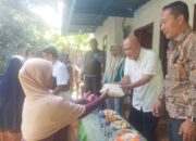 Meski Tak Lagi Menjabat, dr. Herman Sutrisno Tetap Aktif Berbagi untuk Warga Banjar