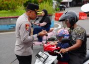 Jelang Berbuka, Polisi Pangandaran Razia Humanis di Bundaran Marlin