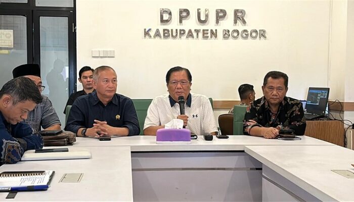 Jelang Lebaran, Pemkab Bogor dan BBWS Percepat Perbaikan Jalan Mengker–Sukadamai