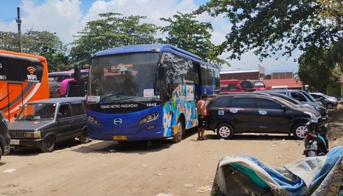 Parkir Dipusatkan, Dishub Pangandaran Klaim Mampu Urai Kemacetan Kawasan Pantai