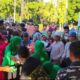 Polisi Militer Pangandaran Bersama Yayasan Mutiara Sunnah Bagikan Ribuan Takjil