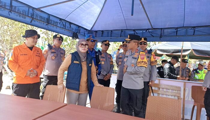 Bupati Pangandaran Soroti Antrean Panjang dan Parkir Liar saat Libur Lebaran