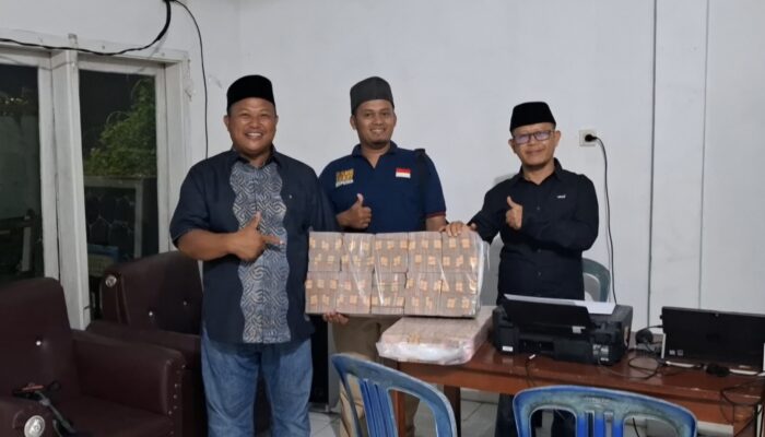 Fantastis, Presiden Replika Bagikan Zakat Fitrah Rp 2,6 Miliar kepada 1213 Warga