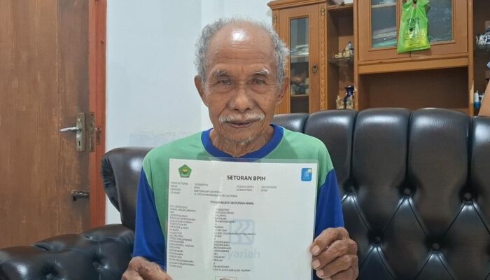 Cerita Sedih Calon Jamaah Haji yang Gagal Berangkat Tahun 2026