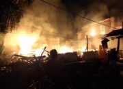 Diduga Akibat Selang Kompor Bocor, 3 Rumah dan 2 Garasi di Banjar Ludes Terbakar