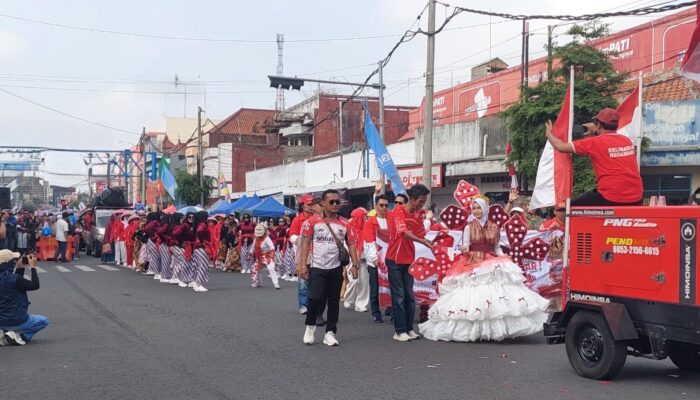 Meriahkan HUT RI 81, Pemkot Banjar Gelar Pawai Alegoris